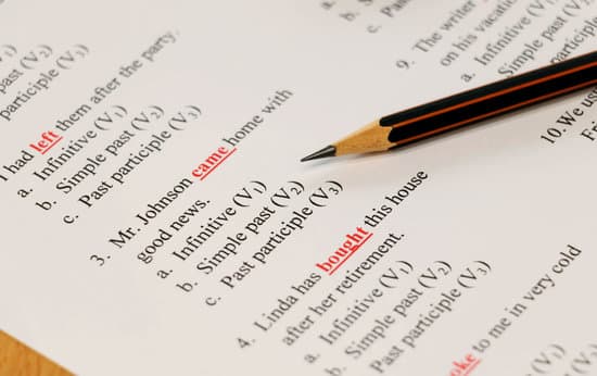 形容年輕有朝氣的句子